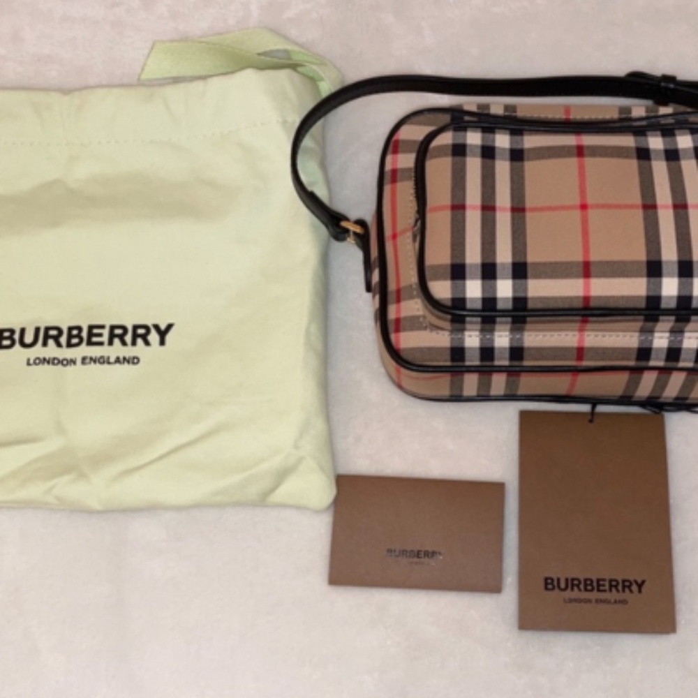 Authentic Burberry camera shoulder chain bag